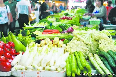 梅州：“扫一扫”可查蔬菜“身份证” 市民买菜实现追溯查验